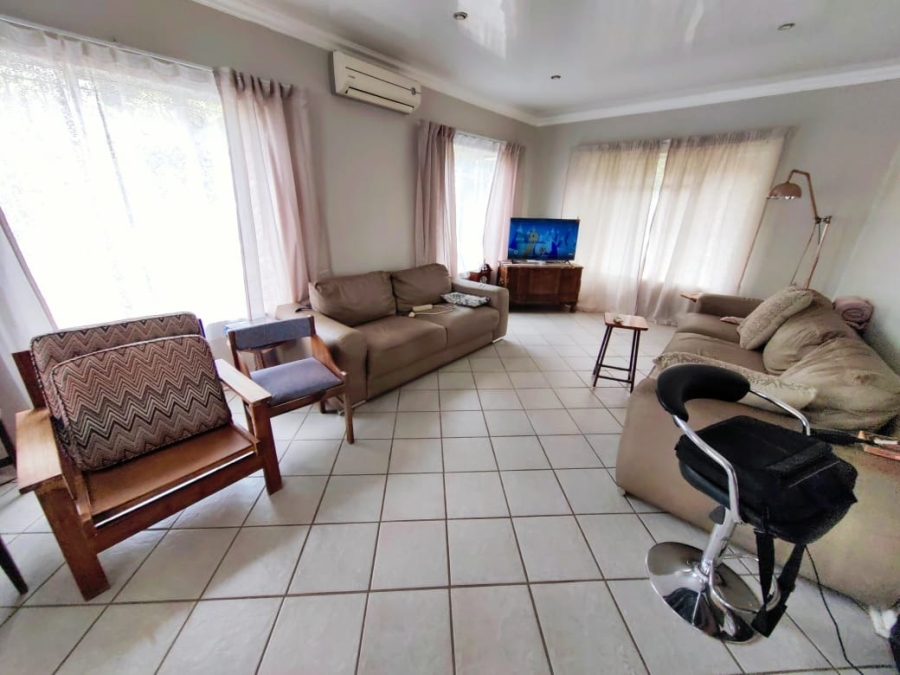 4 Bedroom Property for Sale in Grimbeeck Park North West